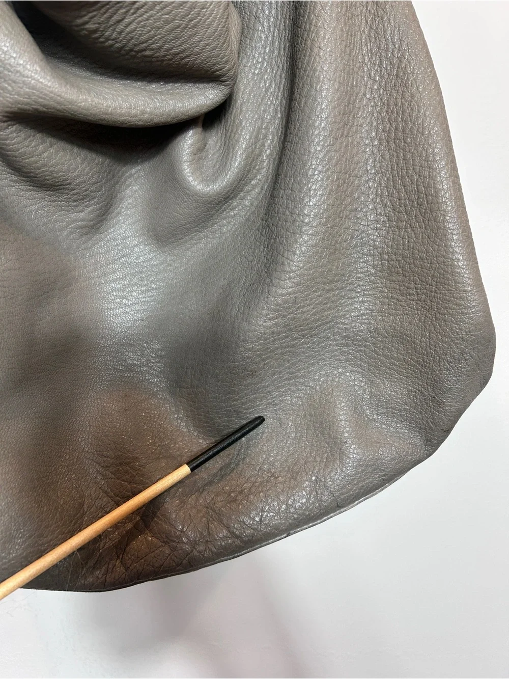 2000s Tom Ford Gucci G Wave Hobo Grey bag